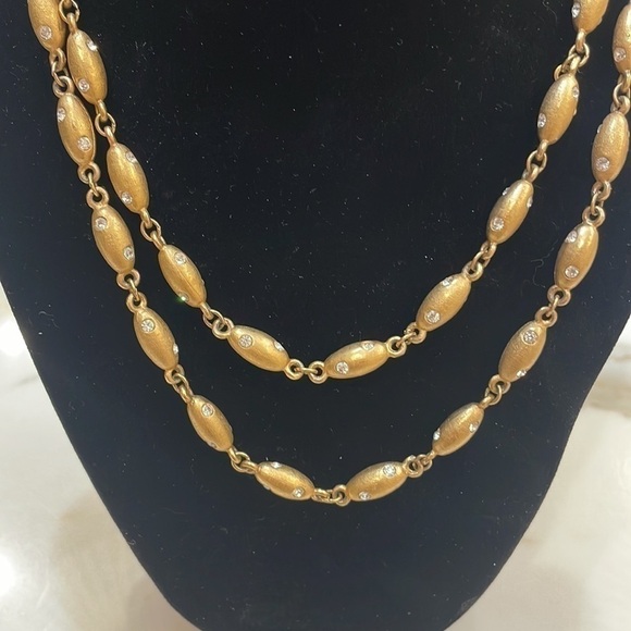 Gloria Vanderbilt Vintage Lng.Oval Nugget W-Crystals Necklace-Substantial Weight - Picture 2 of 8